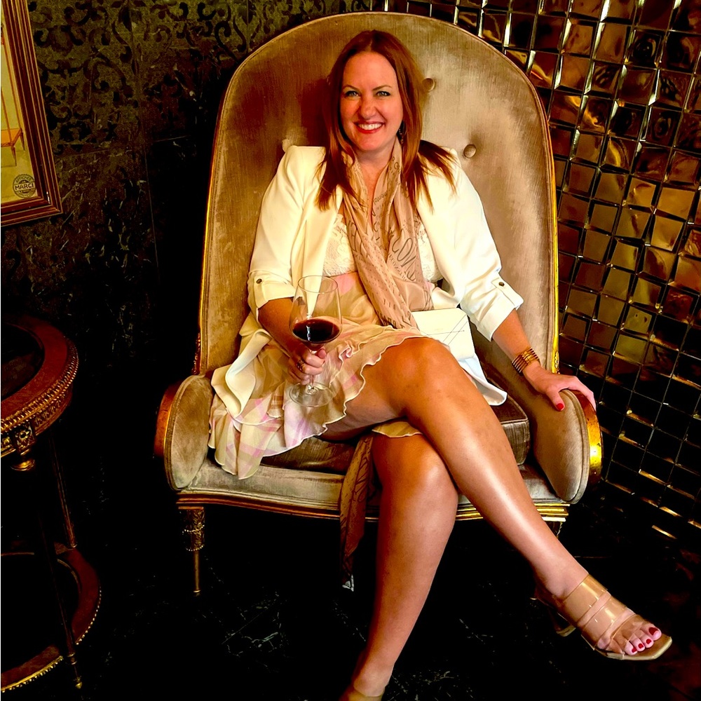 Meet your Posher, Monica